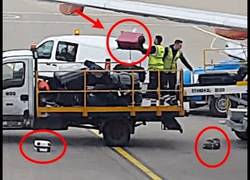 Enlace a El denunciable trato a las maletas en el aeropuerto de Luton