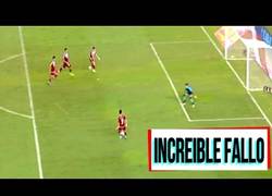 Enlace a El increíble gol fallado de River Plate en una jugada de 4 jugadores vs el portero