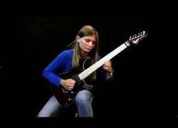 Enlace a La famosa canción Moonlight Sonata de Beethoven, tocada con una guitarra eléctrica