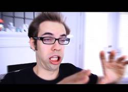 Enlace a Esto sucede cuando entras a muchos canales de Youtube