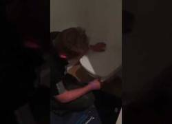 Enlace a Instala su primer inodoro y comete un gran fail