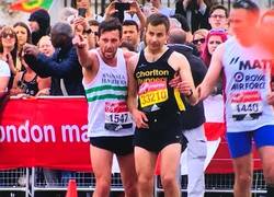 Enlace a El gesto más emocionante y bonito de la Maratón de Londres