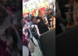 Enlace a Un policía de paisano pilla a un carterista de pleno