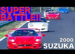 Enlace a Los mejores superdeportivos de los 90 midiéndose en carrera en el circuito de Suzuka