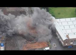 Enlace a La detonación controlada de una bomba de la 2ª Guerra Mundial