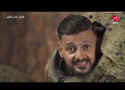 Enlace a La terrorífica broma con cámara oculta a esta mujer que casi muere en arenas movedizas