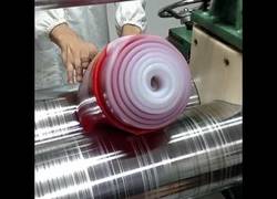 Enlace a La hipnotizante tarea de laminar silicona