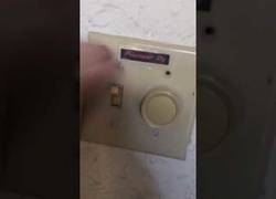 Enlace a Se filtra un vídeo de Paquirrin practicando sus skills de DJ