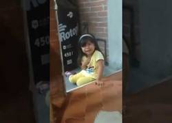 Enlace a El berrinche que pilló esta niña se merece un Oscar al mejor drama