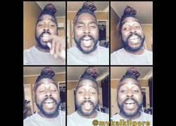 Enlace a Hace todas las voces de su propio gospel y lo está petando por todo Internet