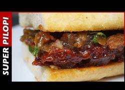 Enlace a El delicioso bocadillo de costillar que te dejará con más hambre que nunca