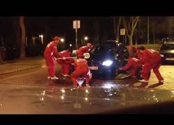 Enlace a Así entrenan los mecánicos de FERRARI (F1) en su tiempo libre.