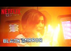Enlace a El espectacular nuevo tráiler de la 4ª temporada de Black Mirror
