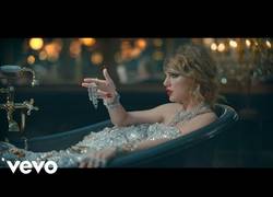 Enlace a Taylor Swift sorprende al mundo con su nuevo tema 'Look What You Made Me Do'