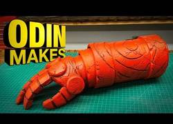 Enlace a Creando el brazo de Hellboy