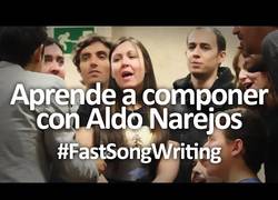 Enlace a Este músico es capaz de enseñar a componer canciones de forma rápida y eficaz y lo muestra en este video
