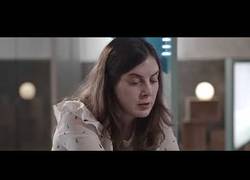 Enlace a Cómo trolear a la gente enganchada a las nuevas tecnologías por una buena causa