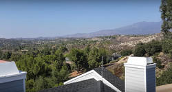 Enlace a Paga 20.000$ por renovar su tejado y descubre la chapuza que le han hecho en casa