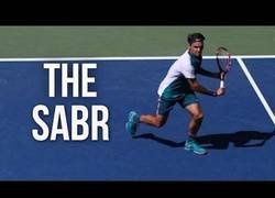 Enlace a Recopilatorio de uno de los golpeos más famosos de Roger Federer