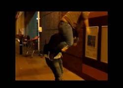 Enlace a Cuando vas muy borracho después de salir de fiesta y se te ocurre la peor de las ideas