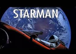 Enlace a Este es el viaje que está haciendo el Tesla de Elon Musk por el espacio en directo