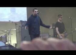 Enlace a Liam Gallagher se retira de Lollapalooza Chile 2018