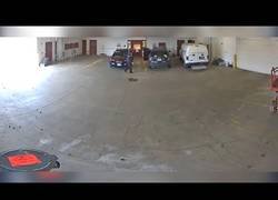 Enlace a La gran escapada de un preso cuando estaba cerrándose la persiana de comisaría