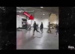 Enlace a La mala reacción de McGregor contra un autobús de la UFC de luchadores