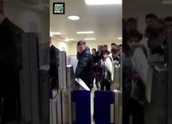 Enlace a El problema cuando imprimes tu pasaje de avión en una impresora de Bilbao