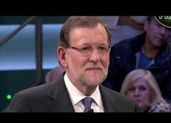 Enlace a Mariano Rajoy nos habla en forma de rap sobre el impuesto al sol