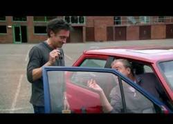 Enlace a Enseñan en Top Gear la facilidad de robar un Opel Corsa