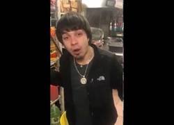 Enlace a Este tipo fue a una entrevista de trabajo y en las peores condiciones esperadas