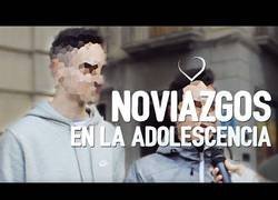 Enlace a Los jóvenes nos explican como vivieron su noviazgo de adolescentes