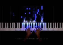 Enlace a En este piano observarás lo complejo que es tocar un tema clásico de Chopin