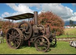 Enlace a Recopilatorio de los tractores más antiguos del mundo