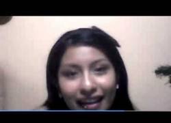 Enlace a Se ríen de Weny Sulca pidiéndole saludos mientras hace un directo, no se da cuenta en ningún momento