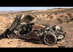 Enlace a El hallazgo de la policía de un McLaren 720S abandonado en Las Vegas