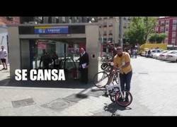 Enlace a El uso de la bicicleta en sitios públicos