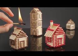 Enlace a Crean un poblado construido totalmente con cerillas