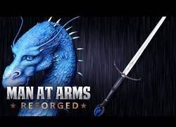 Enlace a Creando a Brisingr...(La espada de Eragon)