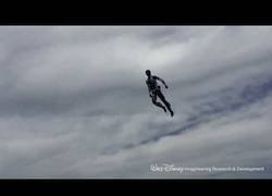 Enlace a Disney ha creado un robot para escenas de gran riesgo para hacer de doble de los actores