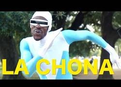 Enlace a El divertido tema del baile de La Chona por Frozone