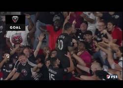 Enlace a Rooney fabrica uno de los mejores goles de la historia vividos en la MLS