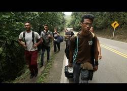 Enlace a La odisea de los venezolanos que caminan para escapar