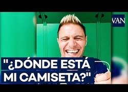 Enlace a Este tío se ríe de todo el mundo. Grande Joaquín tras el anuncio de la convocatoria de España