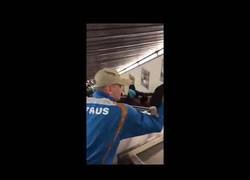 Enlace a Escalofriante accidente en Roma con varios heridos por el fallo de una escalera mecánica