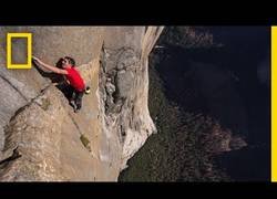 Enlace a Escala a la roca El Capitán de Yosemite [Inglés]