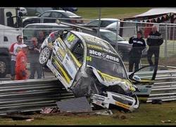 Enlace a Brutal Crashes. Motorsports Mistakes. Fails Compilation #3