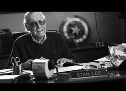 Enlace a STAN LEE tribute (Cinema Paradiso style)