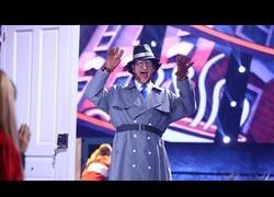 Enlace a La divertida y curiosa imitación de El Inspector Gadget por Manu Sánchez